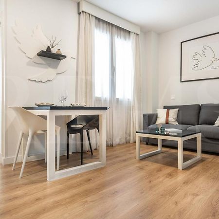 Inviting Duplex In Front Of Picasso Museum By Rems Apartment มาลากา ภายนอก รูปภาพ