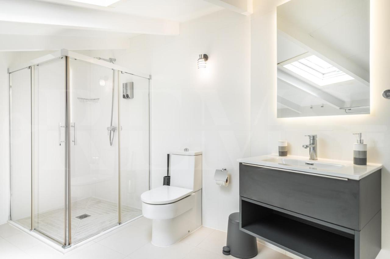 Inviting Duplex In Front Of Picasso Museum By Rems Apartment มาลากา ภายนอก รูปภาพ