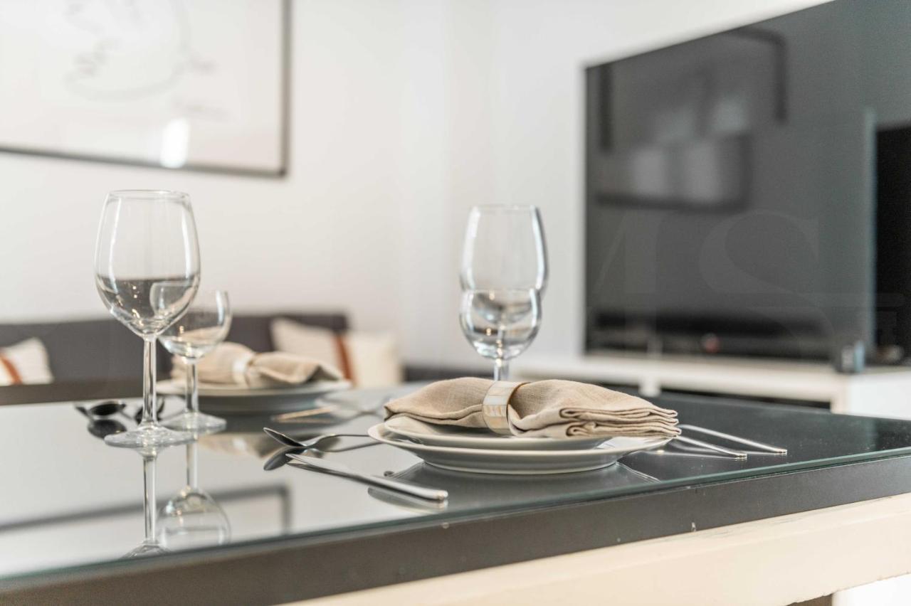 Inviting Duplex In Front Of Picasso Museum By Rems Apartment มาลากา ภายนอก รูปภาพ